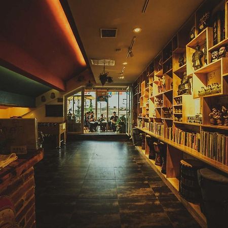 Zerg Backpackers Youth Hostel Сіань Екстер'єр фото