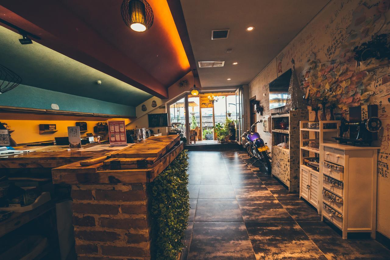 Zerg Backpackers Youth Hostel Сіань Екстер'єр фото