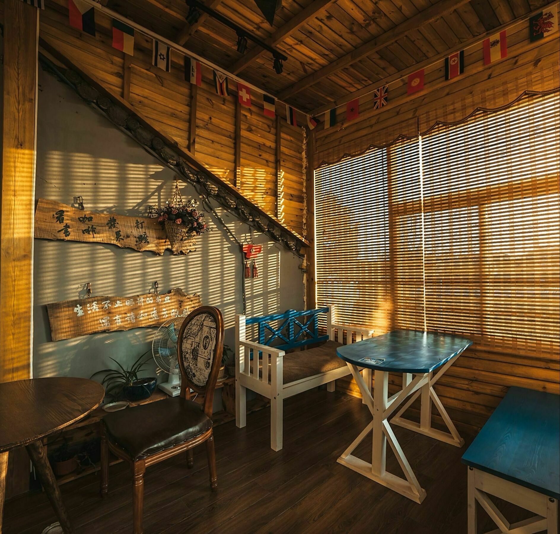 Zerg Backpackers Youth Hostel Сіань Екстер'єр фото